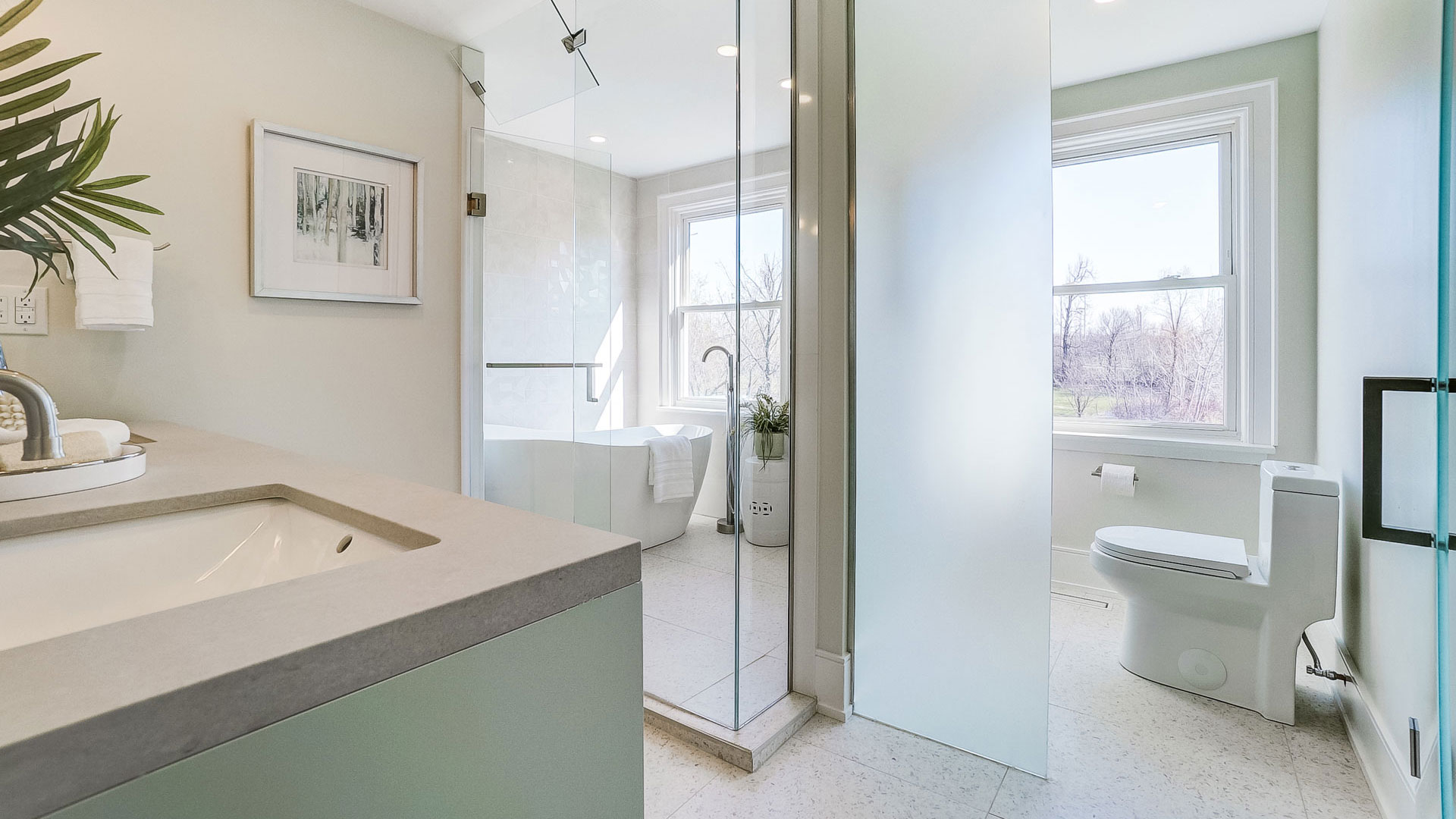 Guelph Line Residence Master Ensuite Renovation.