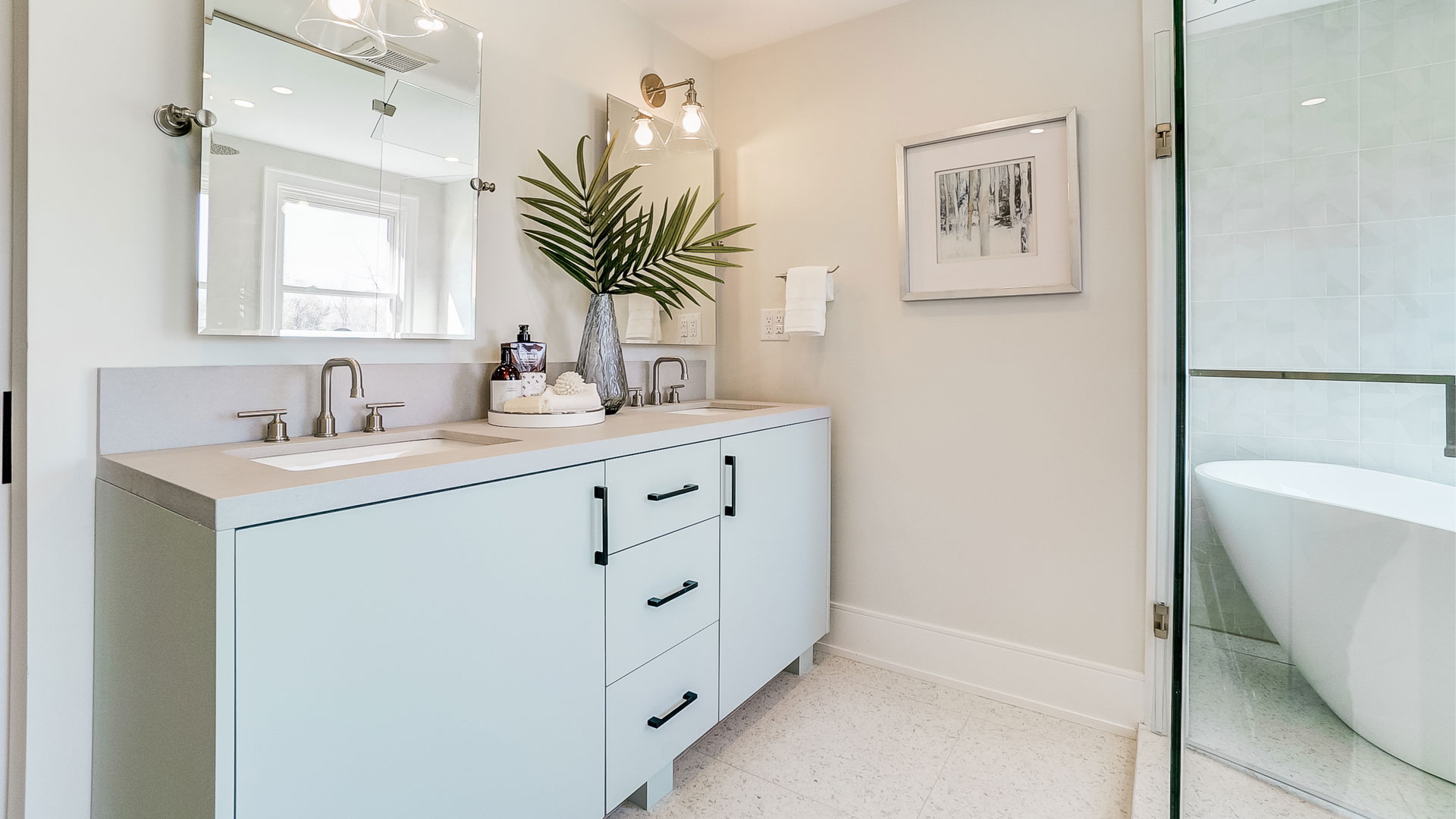 Guelph Line Residence Master Ensuite Custom Vanity.